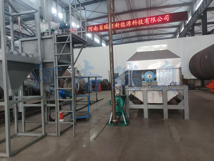 84a3263e9b369a81285f3729ea652eab.jpg